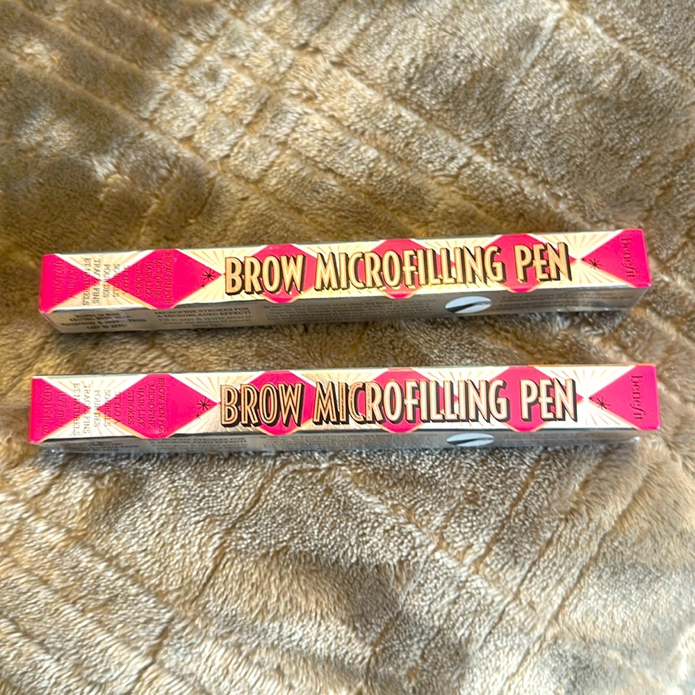 2/$18  Benefit brow pen new
